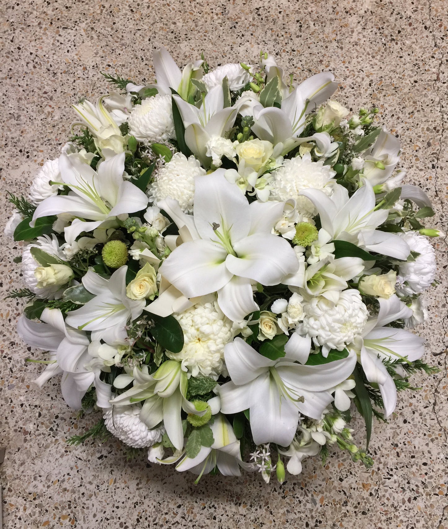 Funeral Wreath Round