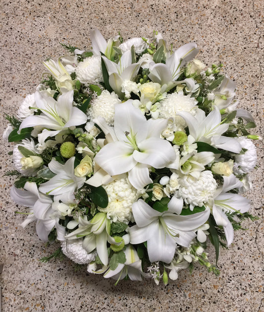 Funeral Wreath Round