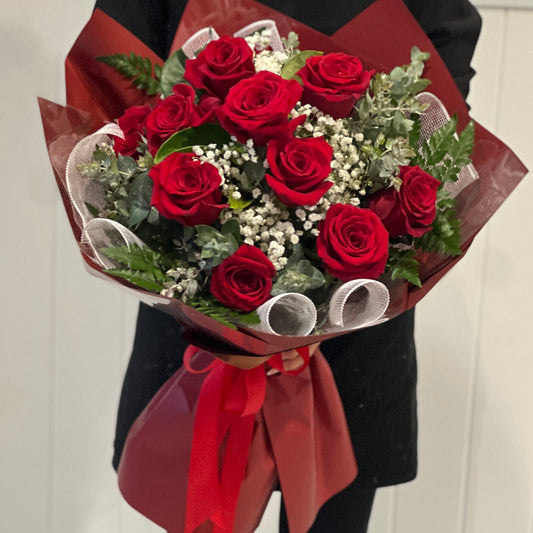 Romantic Red Roses Bouquet